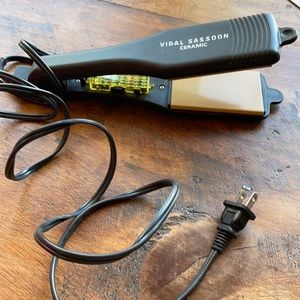Hair straightener